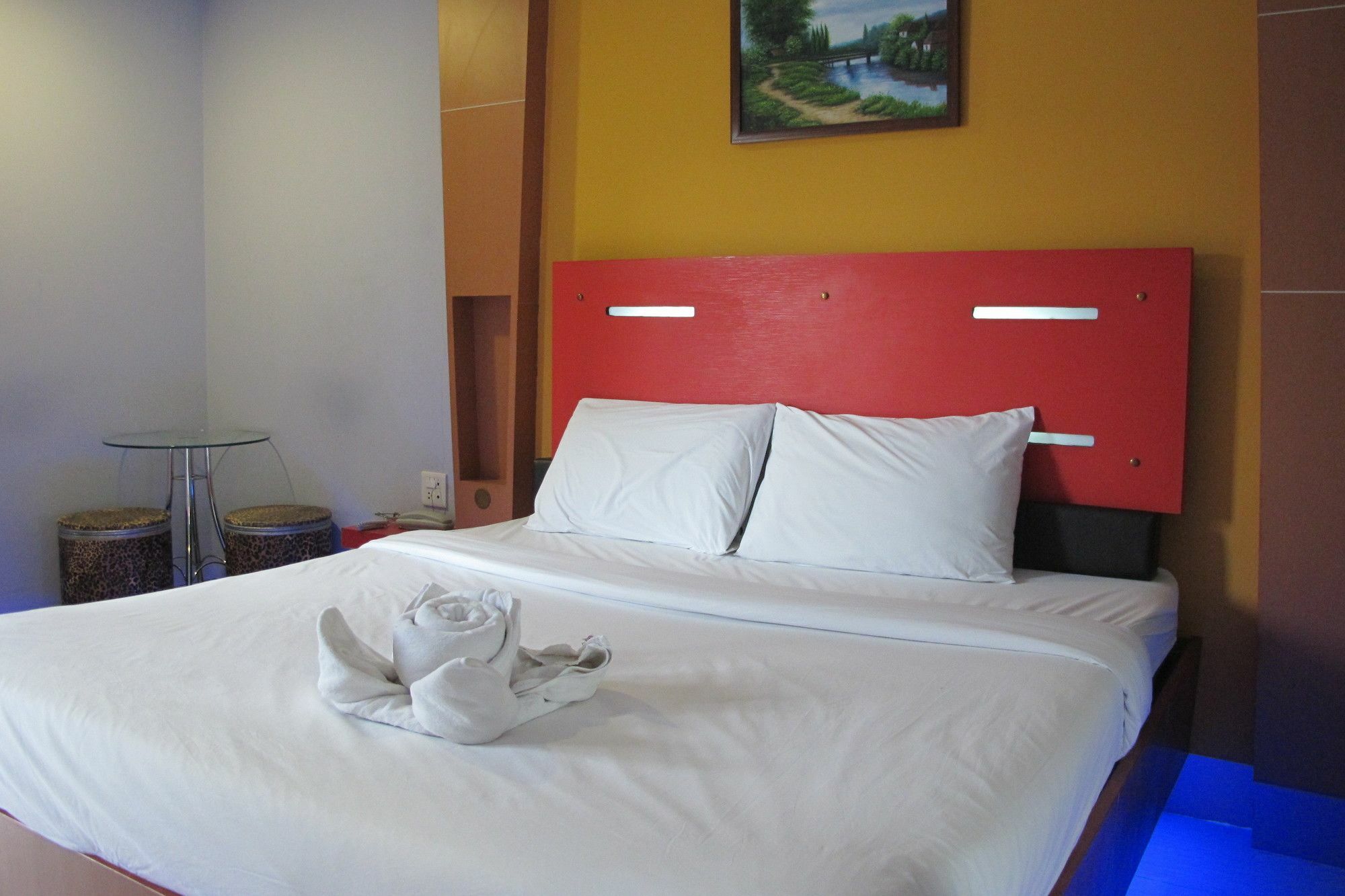 Jirapa Modern Resort Чонбури Екстериор снимка